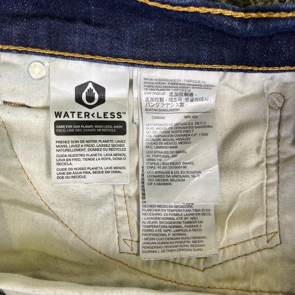Levi's 511 Slim Fit Jeans Mens 34x34 Dark Wash Indigo Denim WaterLess 04511-1042 - Picture 7 of 12